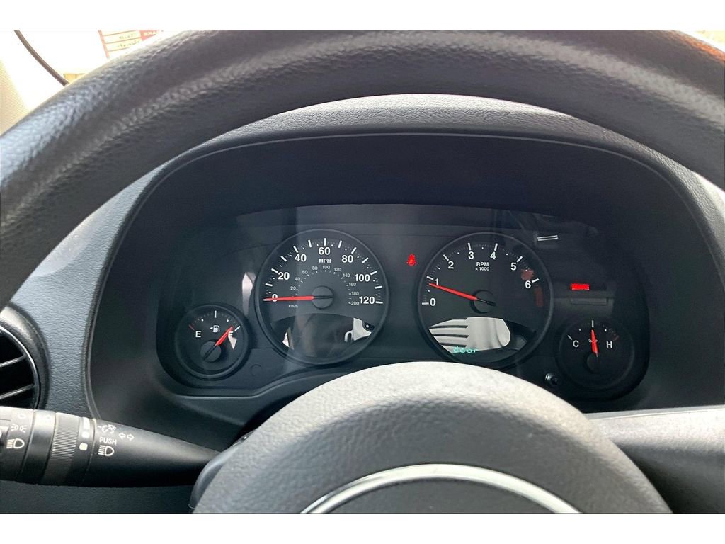 Used 2013 Jeep Patriot Sport w/ PWR Value Group AWD/4WD image 28