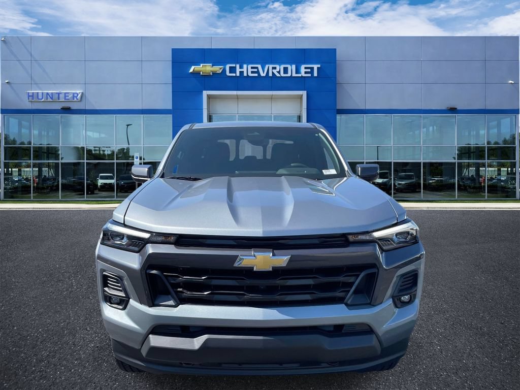 New 2026 Chevrolet Colorado LT w/ LT Convenience Package AWD/4WD image 2