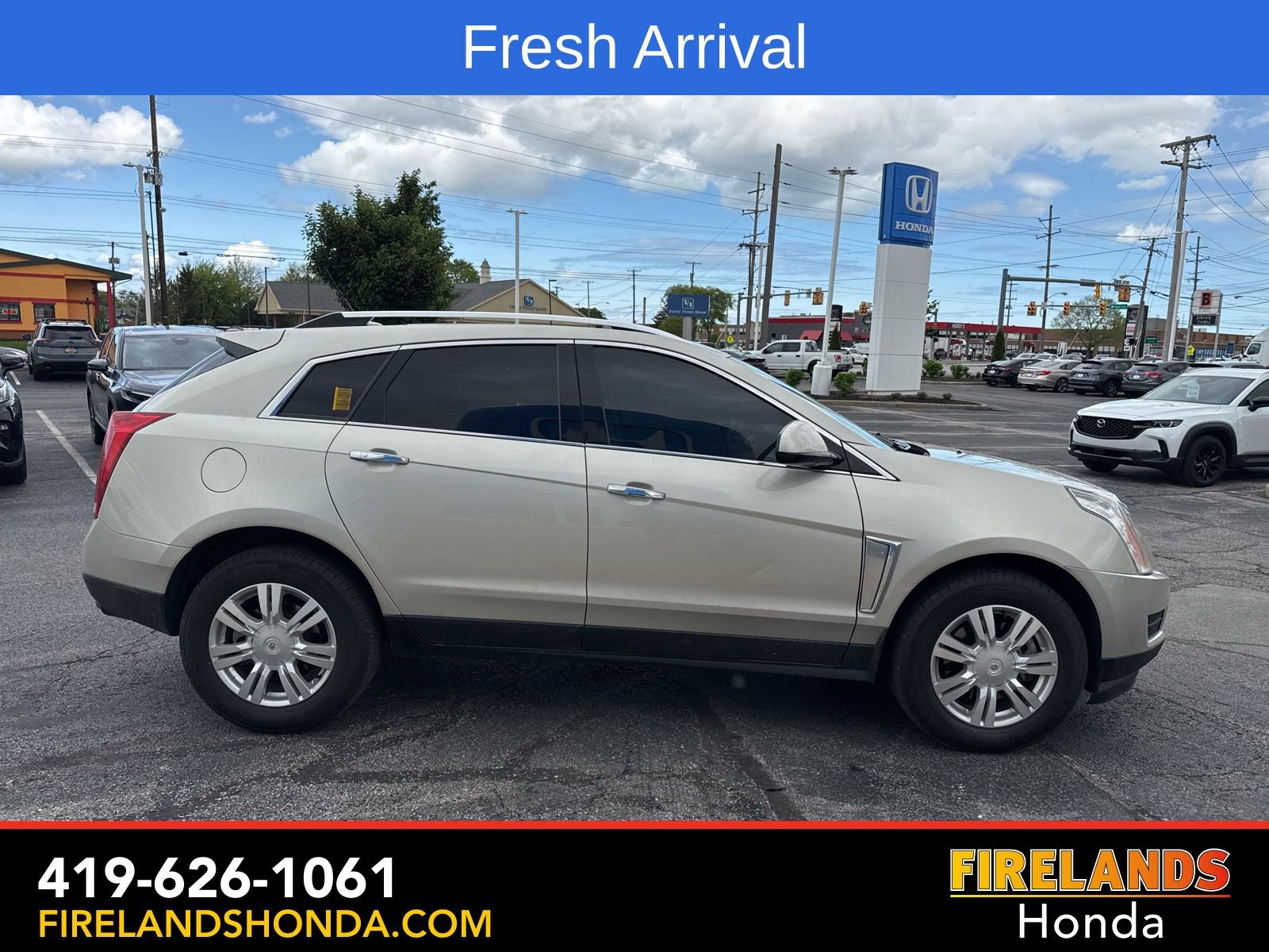 Used 2014 Cadillac SRX Luxury FWD image 4