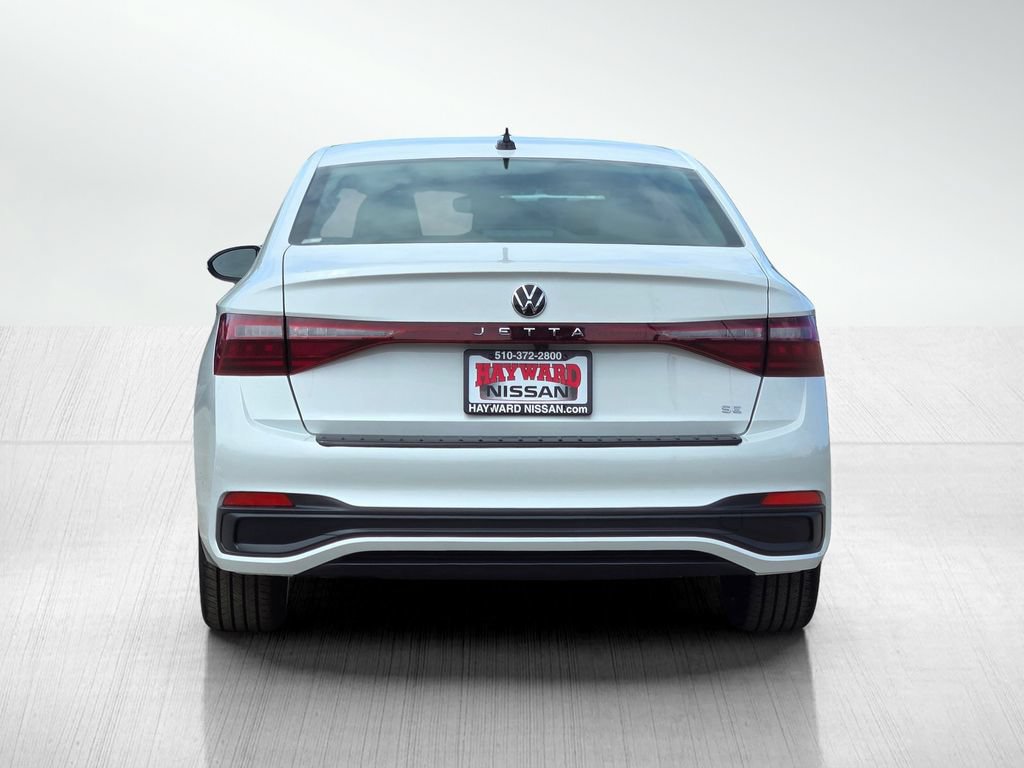 Used 2025 Volkswagen Jetta SE FWD image 6