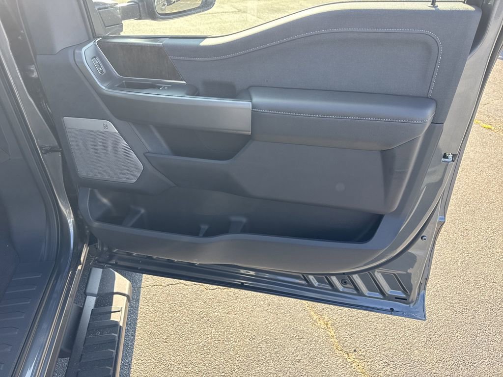 New 2026 Ford F250 Lariat w/ Black Appearance Package image 14