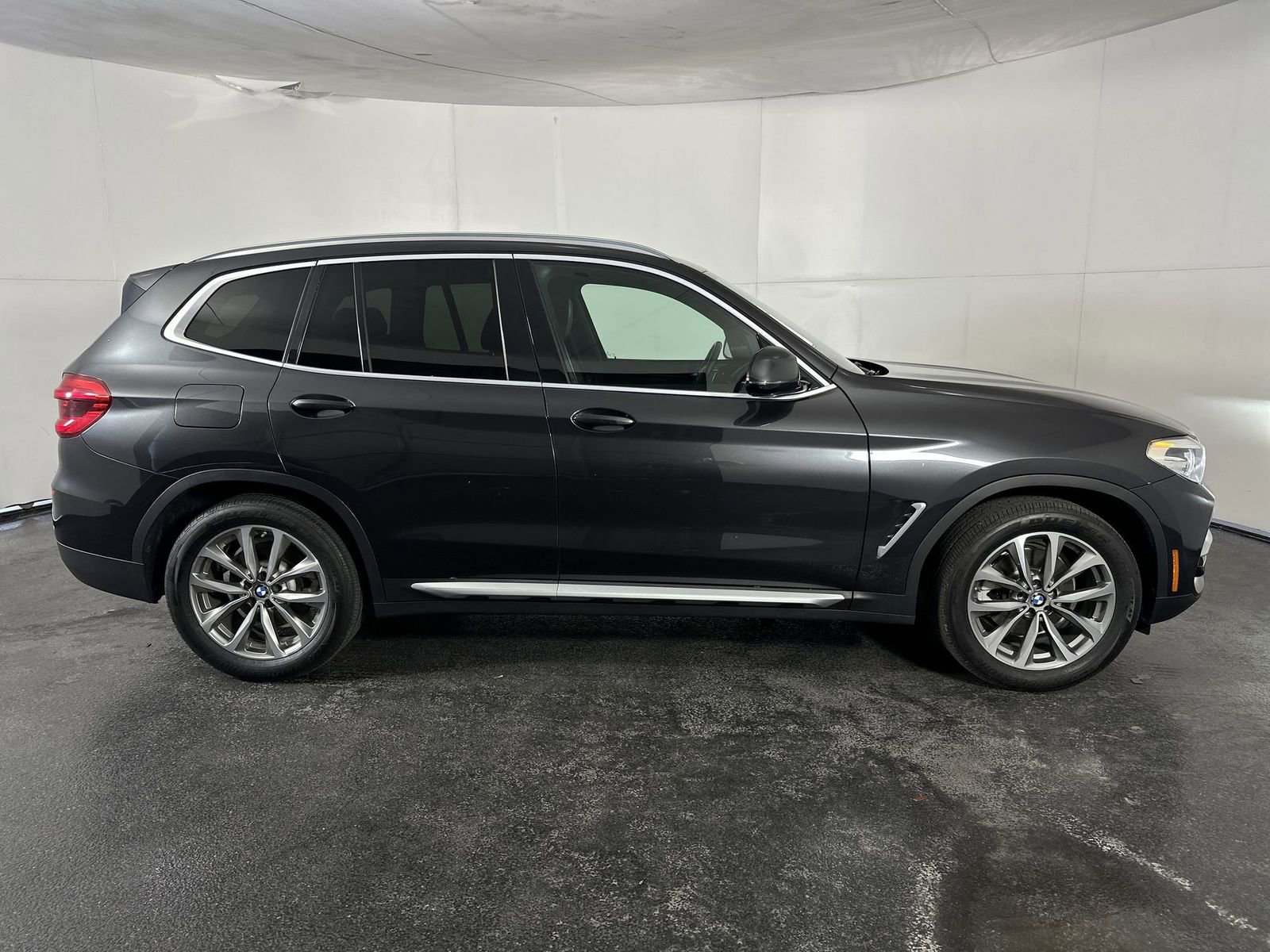 Used 2019 BMW X3 sDrive30i w/ Premium Package image 13