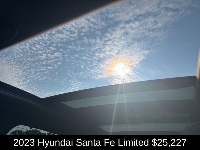 Used 2023 Hyundai Santa Fe Limited image 8