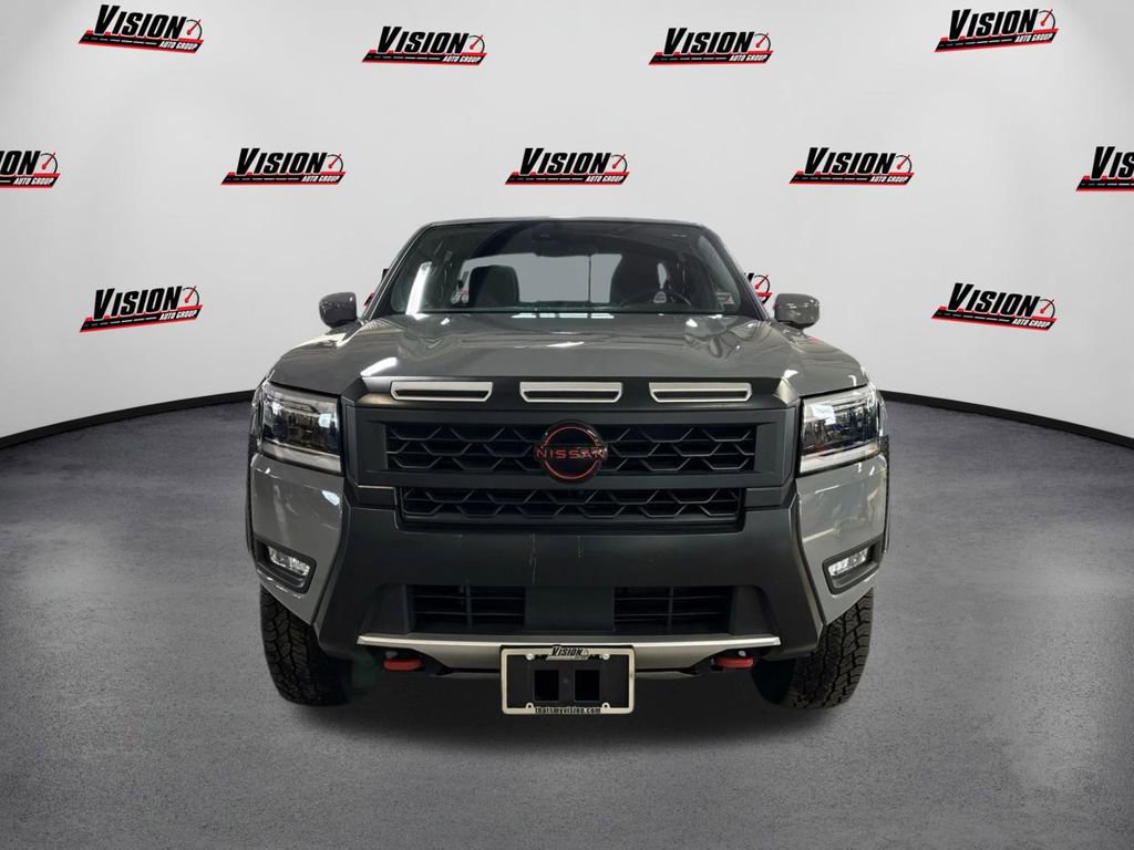 Certified 2025 Nissan Frontier PRO-4X video 2