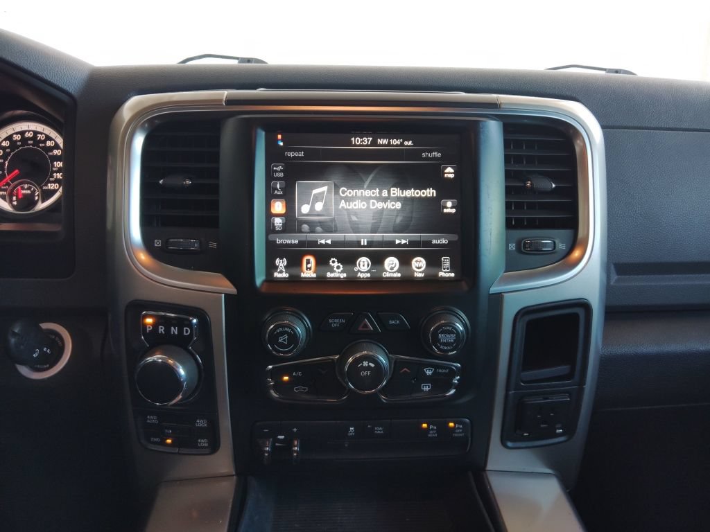 Used 2015 RAM 1500 Big Horn AWD/4WD image 30