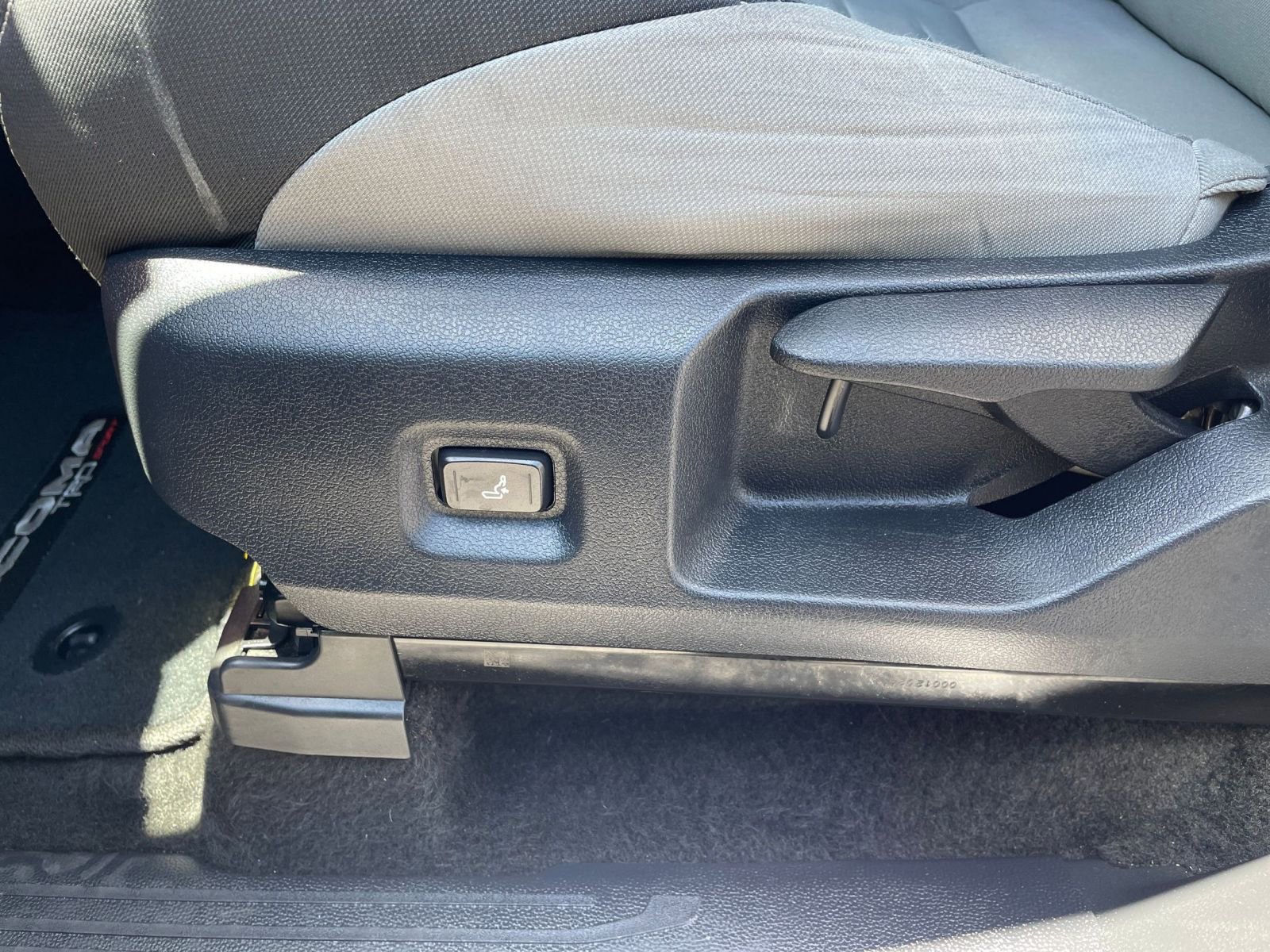 Used 2024 Toyota Tacoma TRD Sport image 23