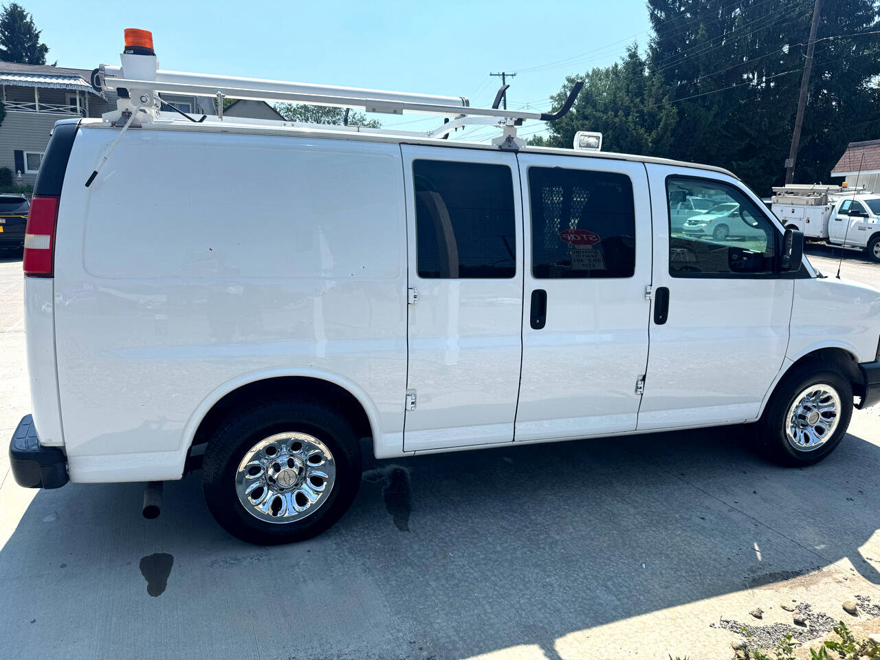 Used 2013 Chevrolet Express 1500 image 5