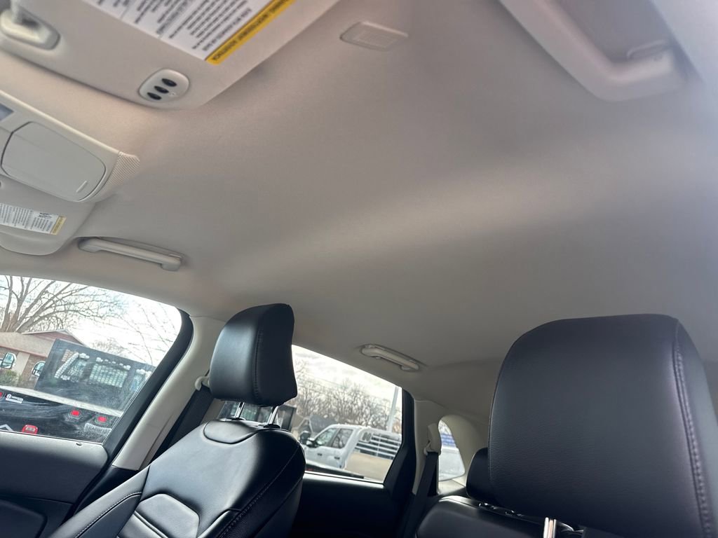 Used 2024 Ford Edge SEL w/ Convenience Package image 25