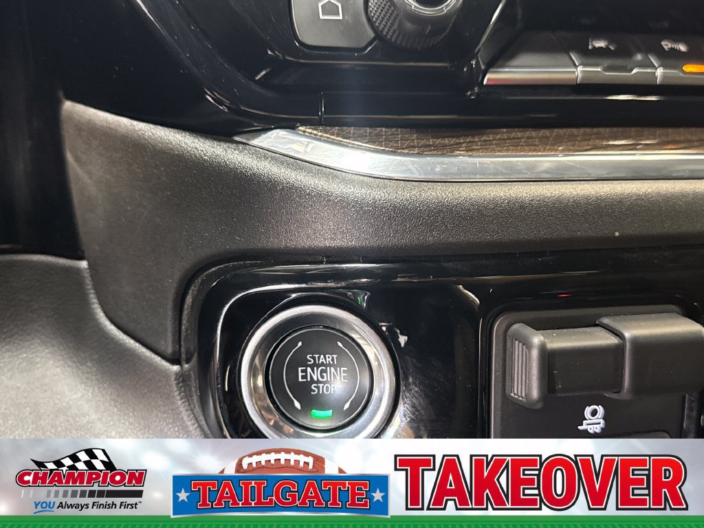 Used 2023 Chevrolet Silverado 1500 RST AWD/4WD image 11