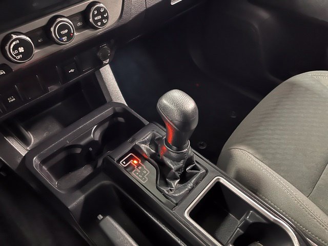 Used 2021 Toyota Tacoma SR w/ SR Convenience Package AWD/4WD image 26