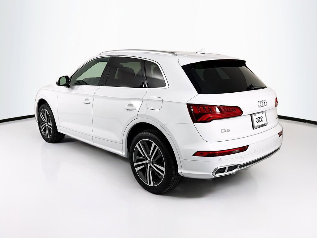 Used 2020 Audi Q5 e Premium Plus w/ Premium Plus Package AWD/4WD image 7