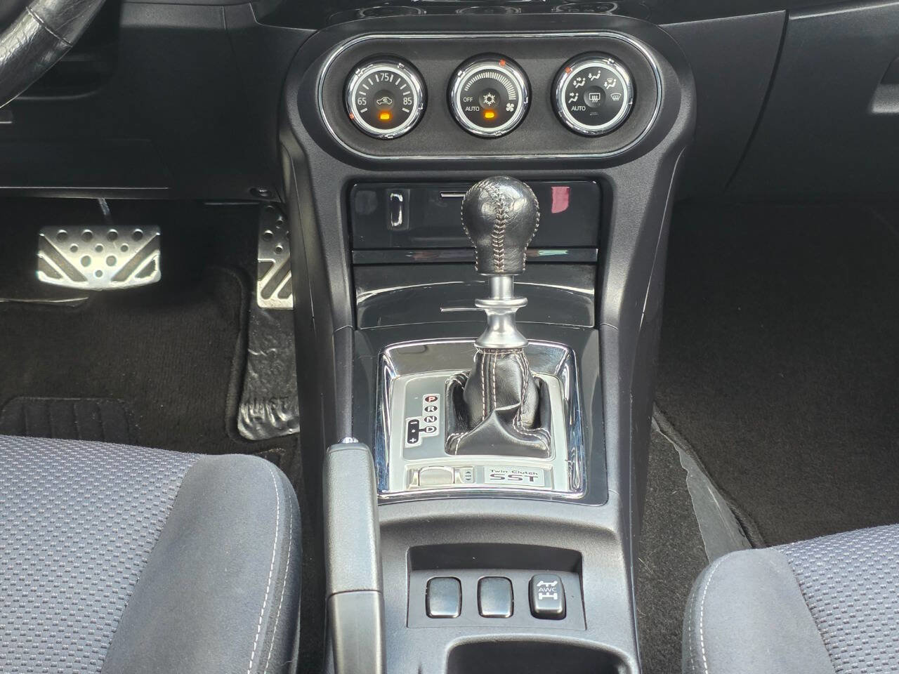 Used 2015 Mitsubishi Lancer Evolution MR image 24
