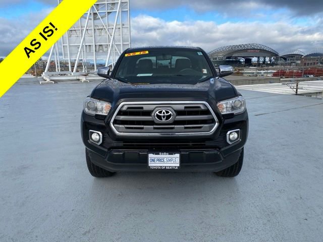 Used 2016 Toyota Tacoma Limited image 3
