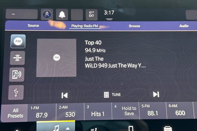 Used 2023 Jeep Compass Trailhawk image 20