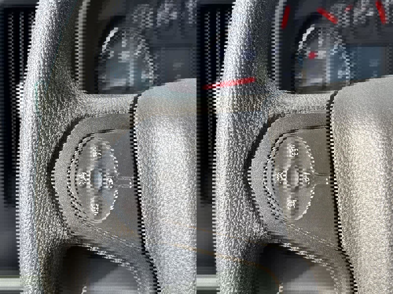 Used 2017 GMC Sierra 1500 4WD Reg Cab 133.0 w/ Sierra Convenience Package image 17