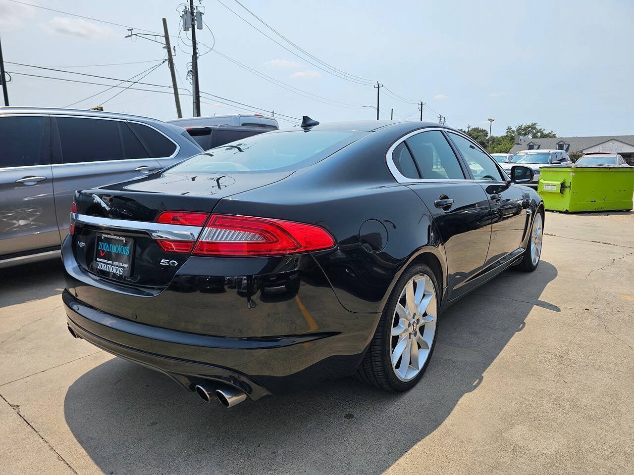 Used 2013 Jaguar XF Supercharged RWD image 4