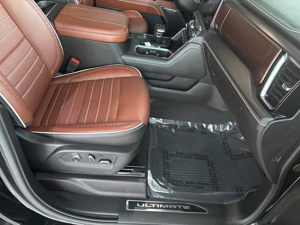 Used 2024 GMC Sierra 1500 Denali Ultimate image 38