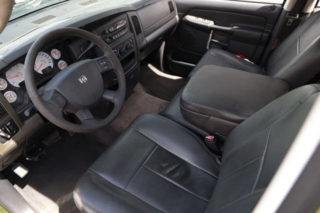 Used 2004 Dodge Ram 2500 Truck SLT w/ Trailer Tow Group RWD image 6