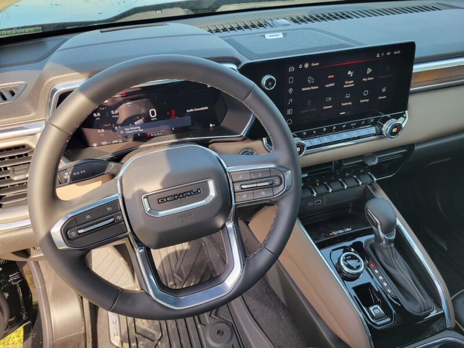 New 2026 GMC Canyon Denali AWD/4WD image 10