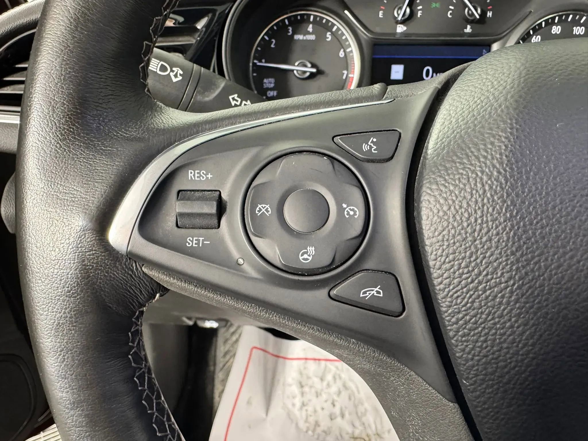 Used 2019 Buick Regal Preferred w/ Driver Confidence Package I image 15