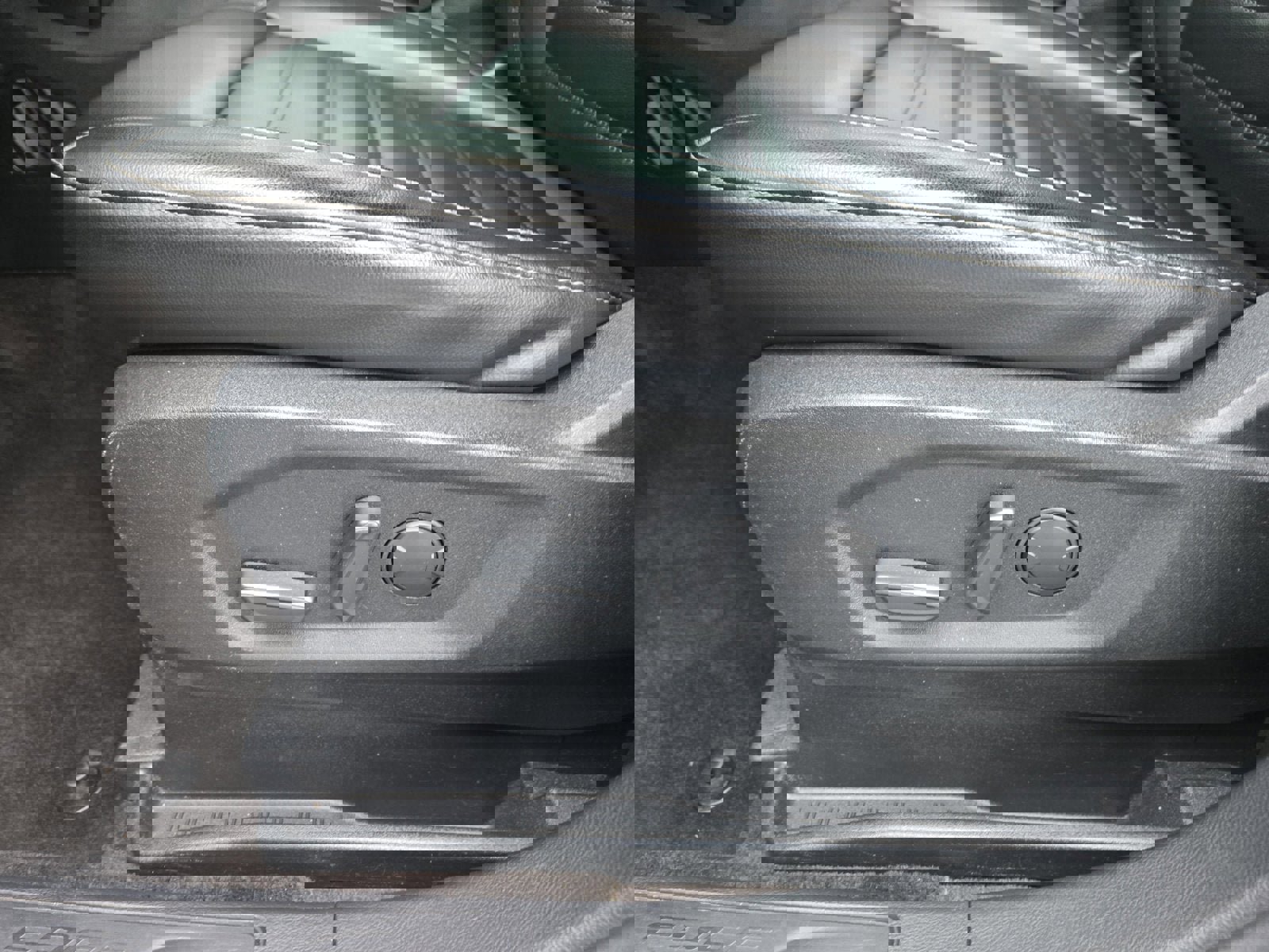 Certified 2020 Ford Edge SEL w/ Convenience Package image 12