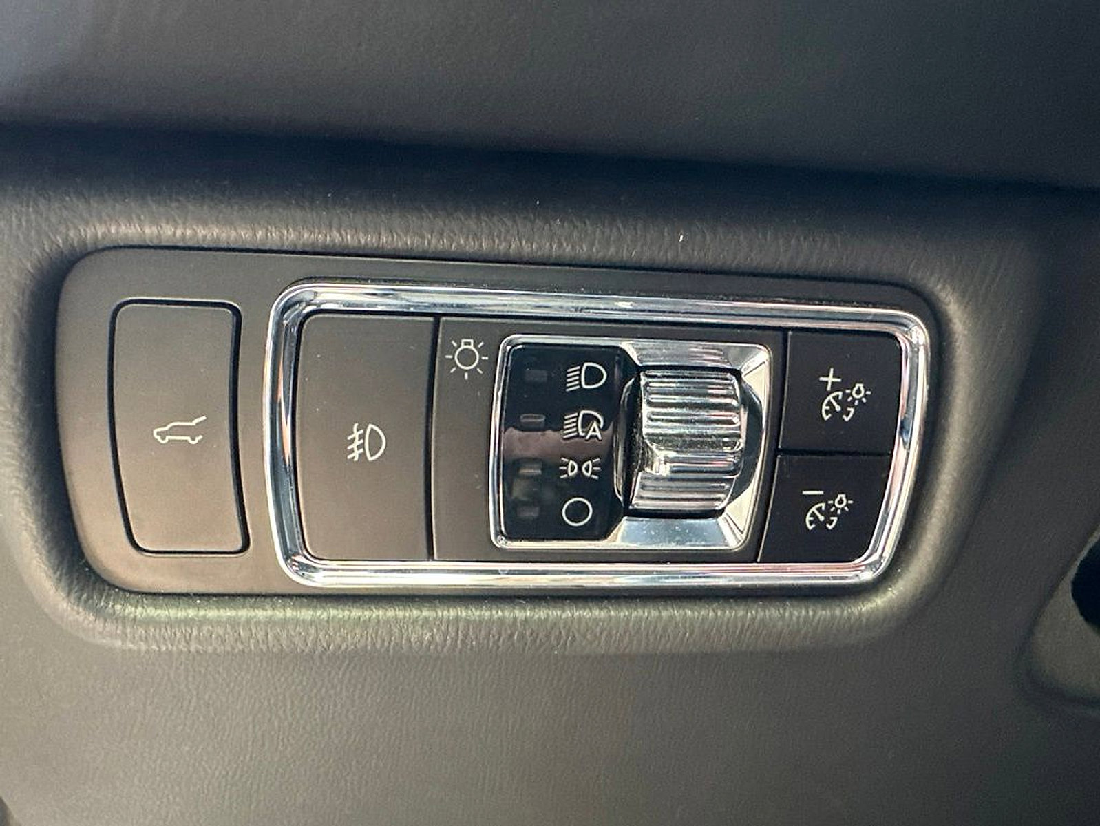 Used 2023 Lincoln Aviator Reserve w/ Equipment Group 201A AWD/4WD image 8