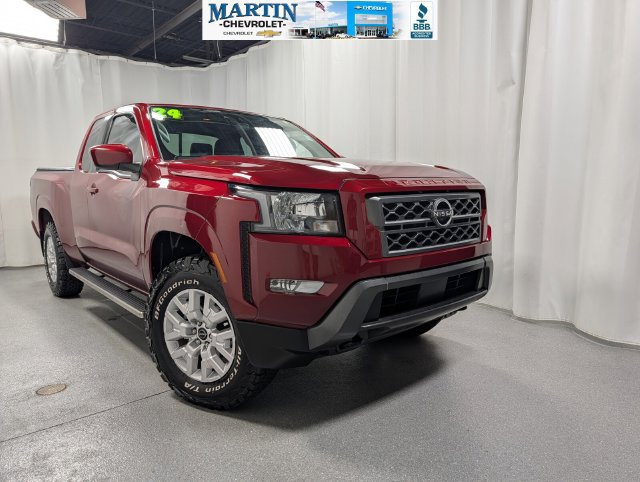 Used 2024 Nissan Frontier SV w/ SV Convenience Package AWD/4WD image 1