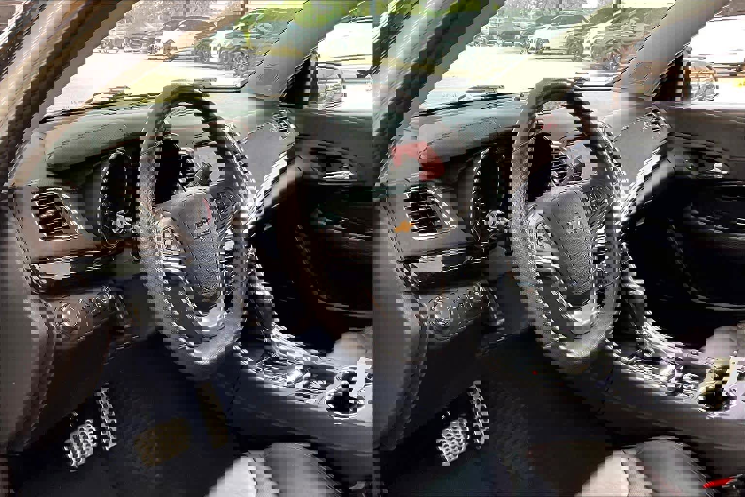 Used 2016 Chevrolet SS image 18