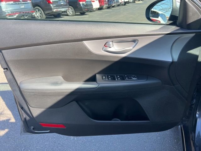 Certified 2023 Kia Forte LXS w/ LXS Technology Package image 25