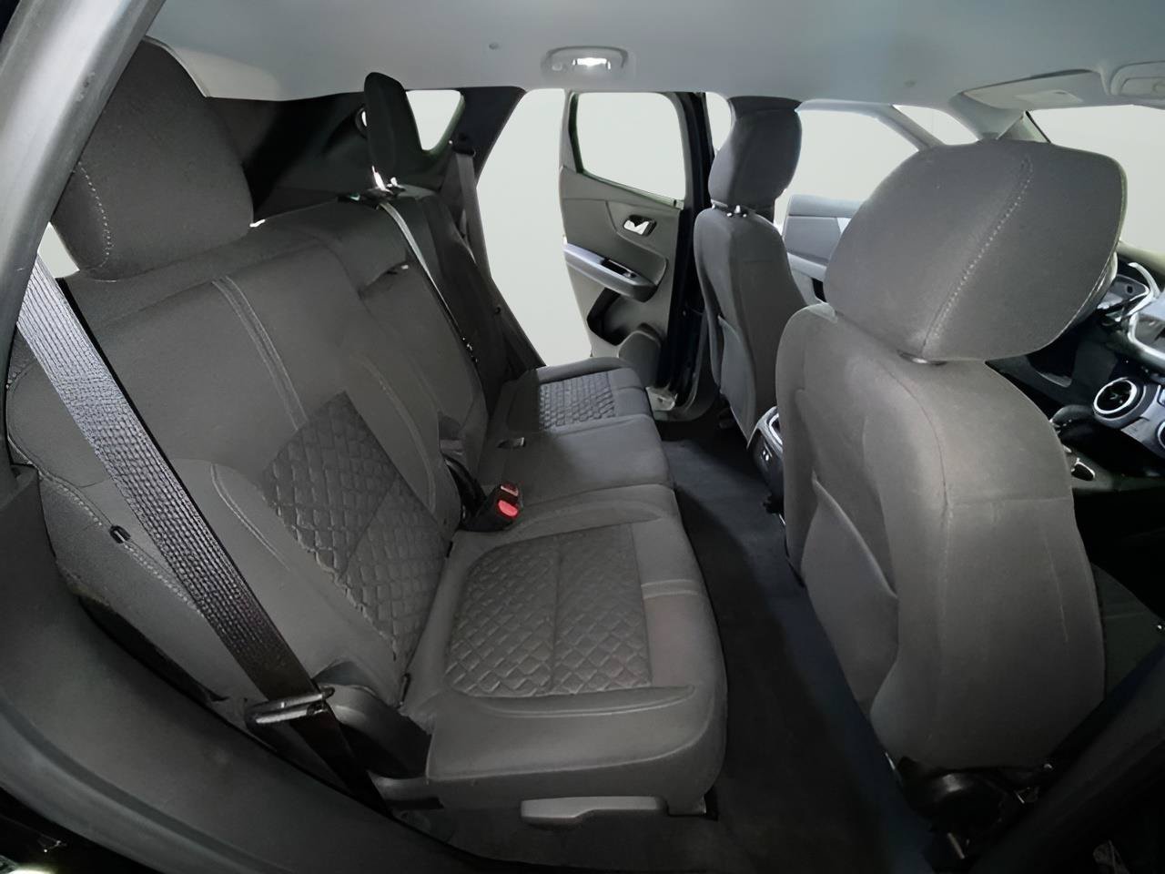 Used 2021 Chevrolet Blazer LT FWD image 13