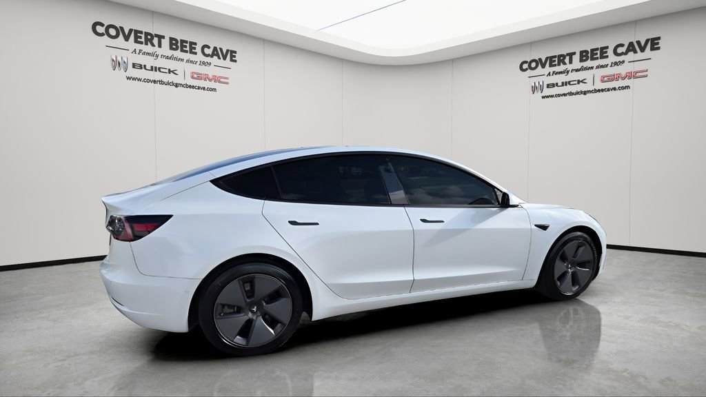 Used 2021 Tesla Model 3 Standard Range Plus image 10