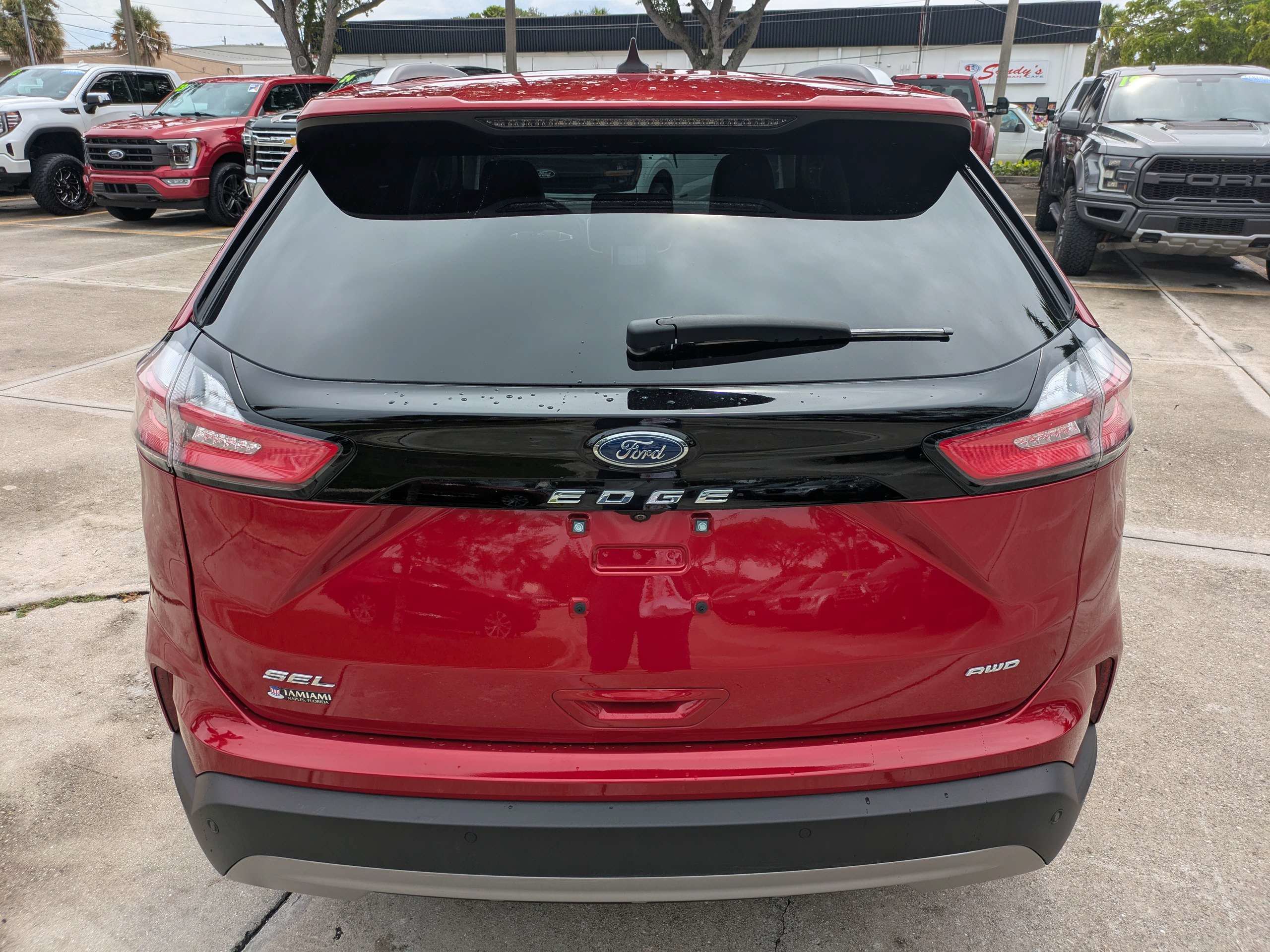 Used 2023 Ford Edge SEL w/ Convenience Package AWD/4WD image 5