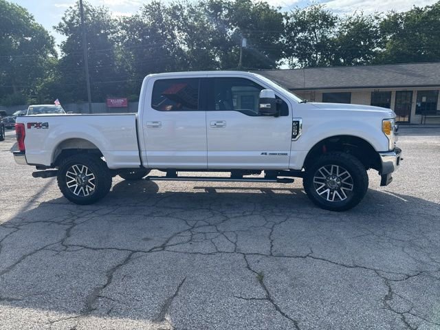 Used 2017 Ford F250 Lariat w/ Lariat Ultimate Package AWD/4WD image 10