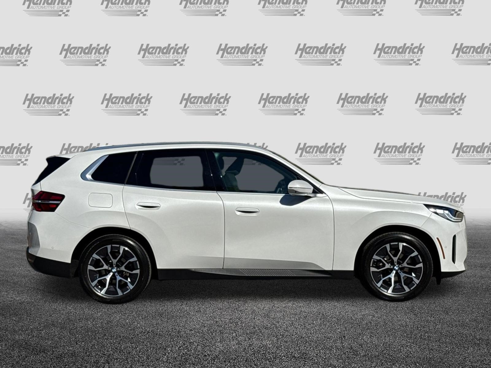 Used 2026 BMW X3 xDrive30i w/ Premium Package AWD/4WD image 3
