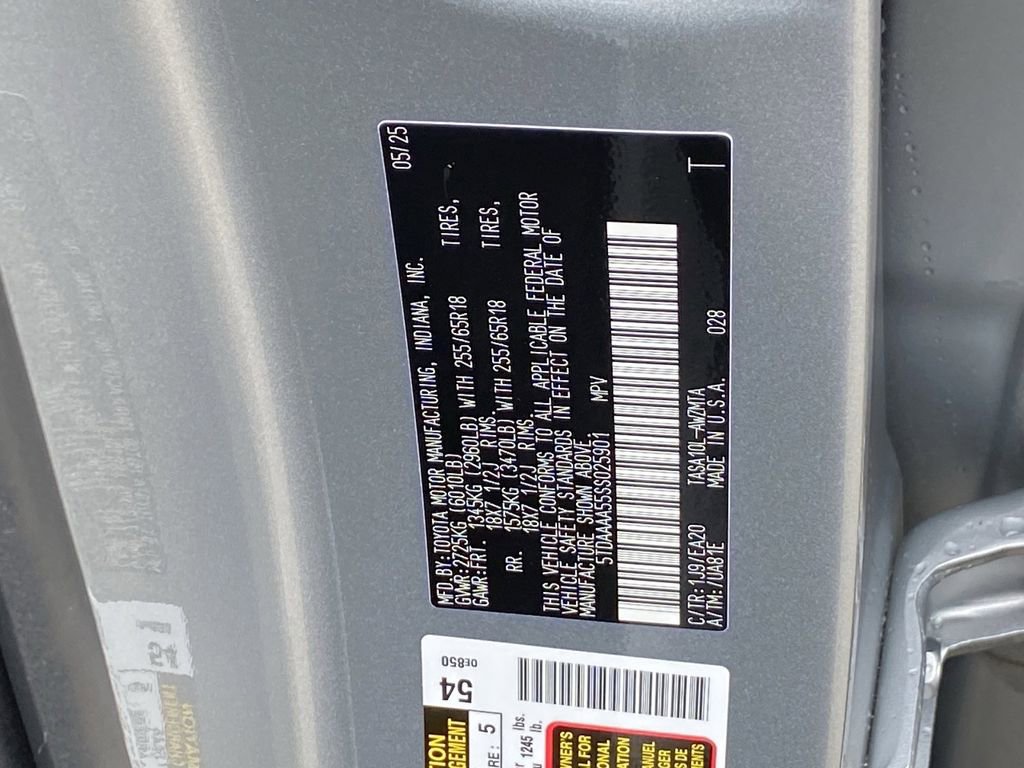 Certified 2025 Toyota Grand Highlander FWD image 35