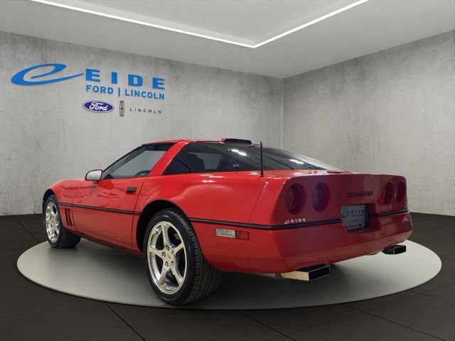 Used 1989 Chevrolet Corvette Coupe RWD image 7