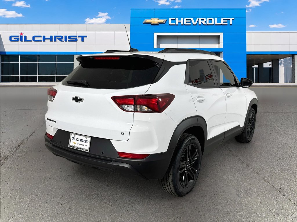 New 2026 Chevrolet TrailBlazer LT w/ Midnight Edition FWD image 8