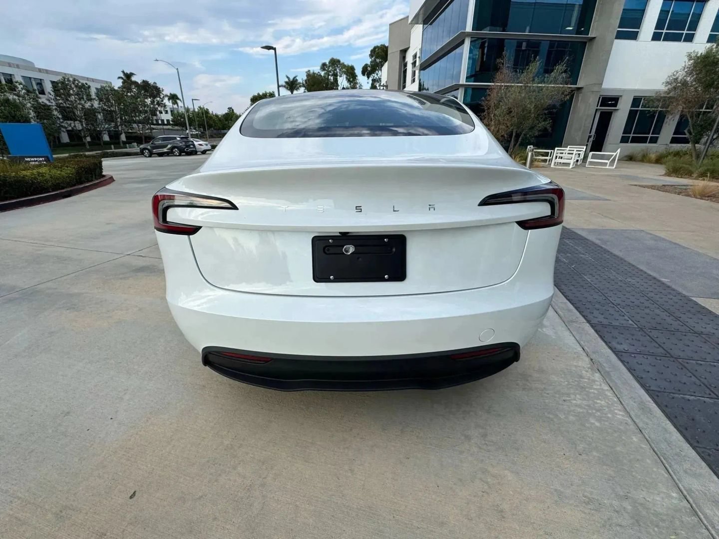 Used 2024 Tesla Model 3 Long Range RWD image 6