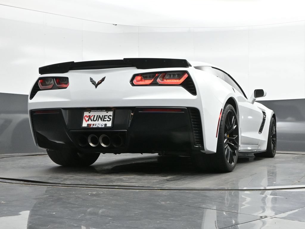Used 2017 Chevrolet Corvette Z06 RWD image 41