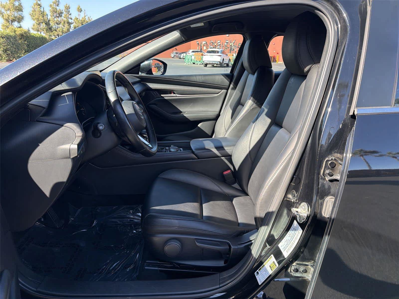 Used 2024 MAZDA MAZDA3 s FWD image 12