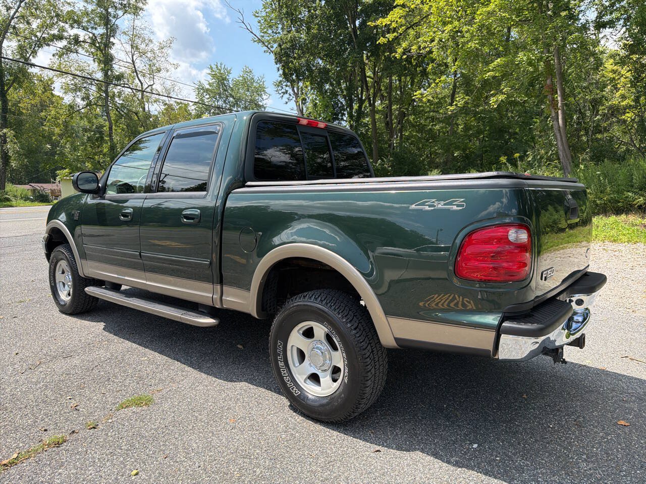 Used 2002 Ford F150 XLT AWD/4WD image 16