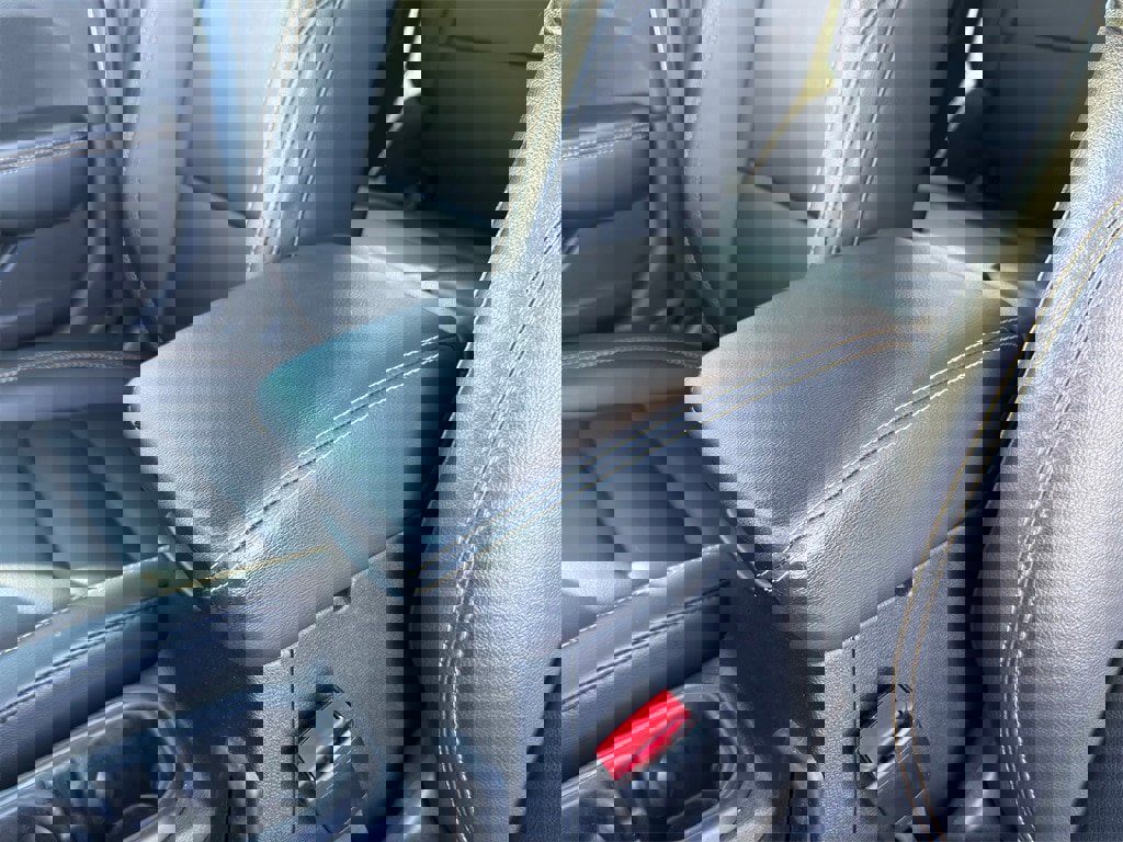 Used 2024 Jeep Wrangler Unlimited Sahara image 16