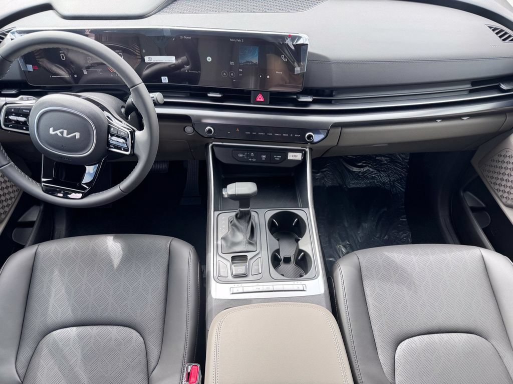 New 2026 Kia Carnival FWD image 30
