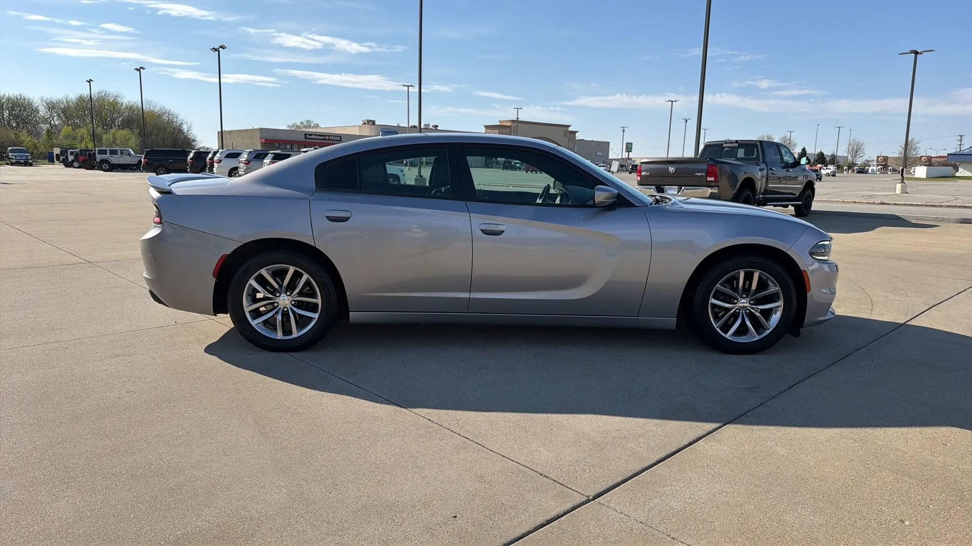 Used 2015 Dodge Charger SXT w/ Plus Group RWD image 21
