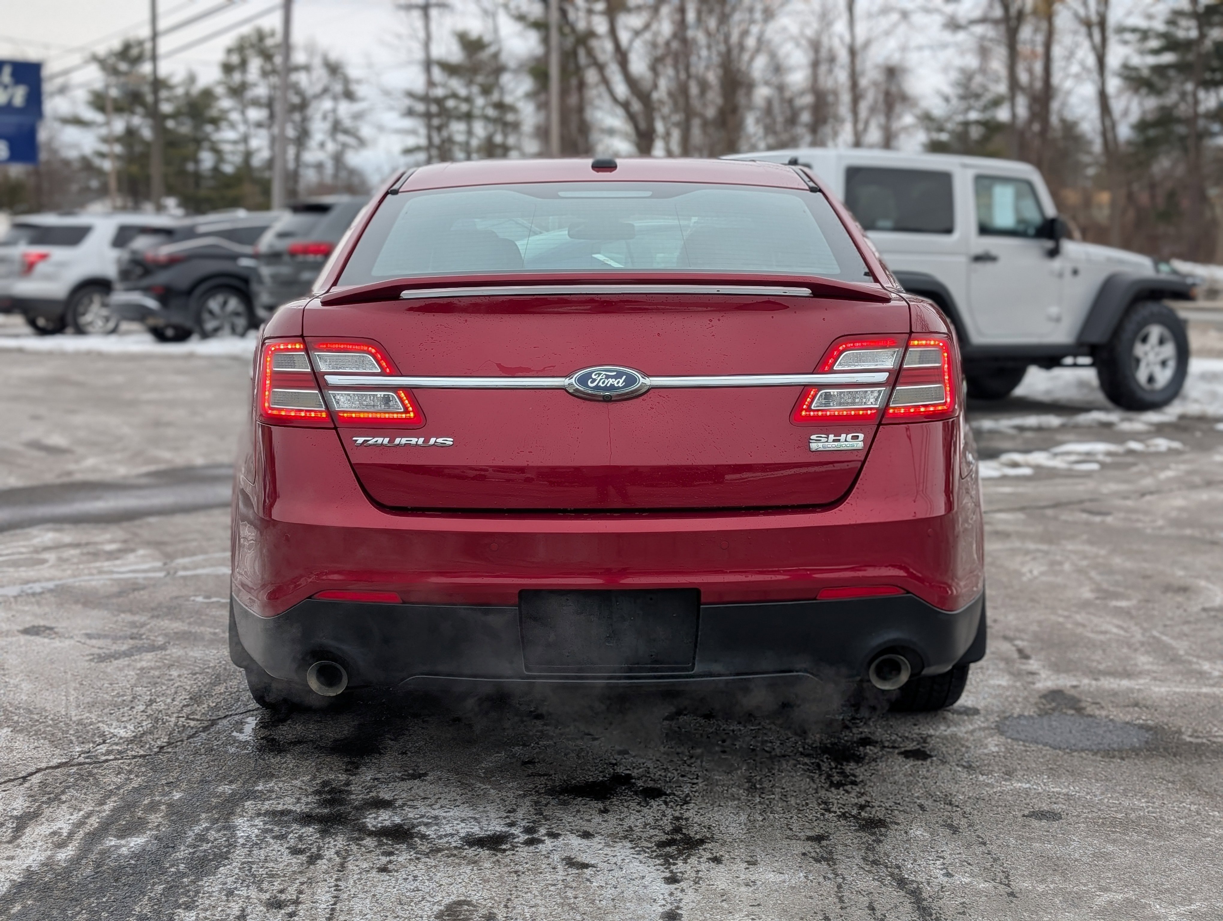 Used 2014 Ford Taurus SHO w/ Equipment Group 401A image 10
