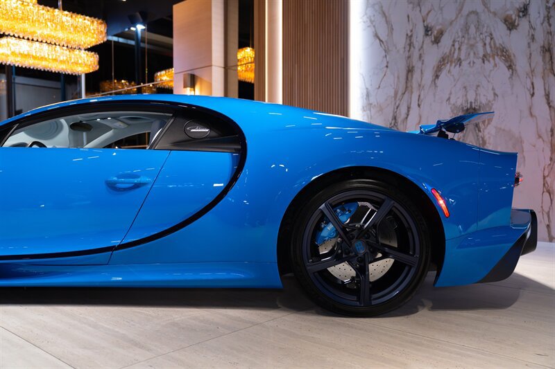 Used 2022 Bugatti Chiron Super Sport AWD/4WD image 18