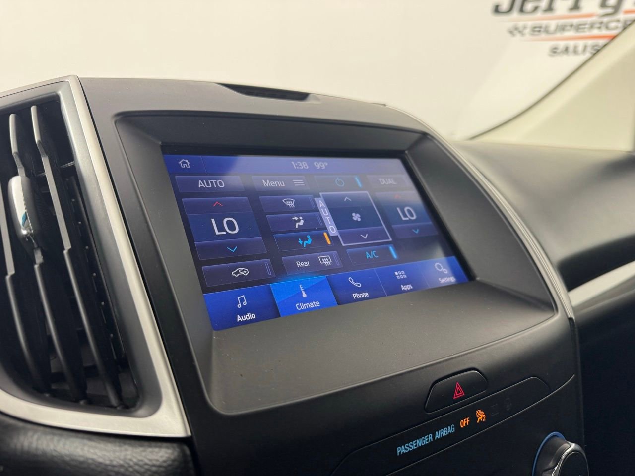 Used 2020 Ford Edge SEL AWD/4WD image 17