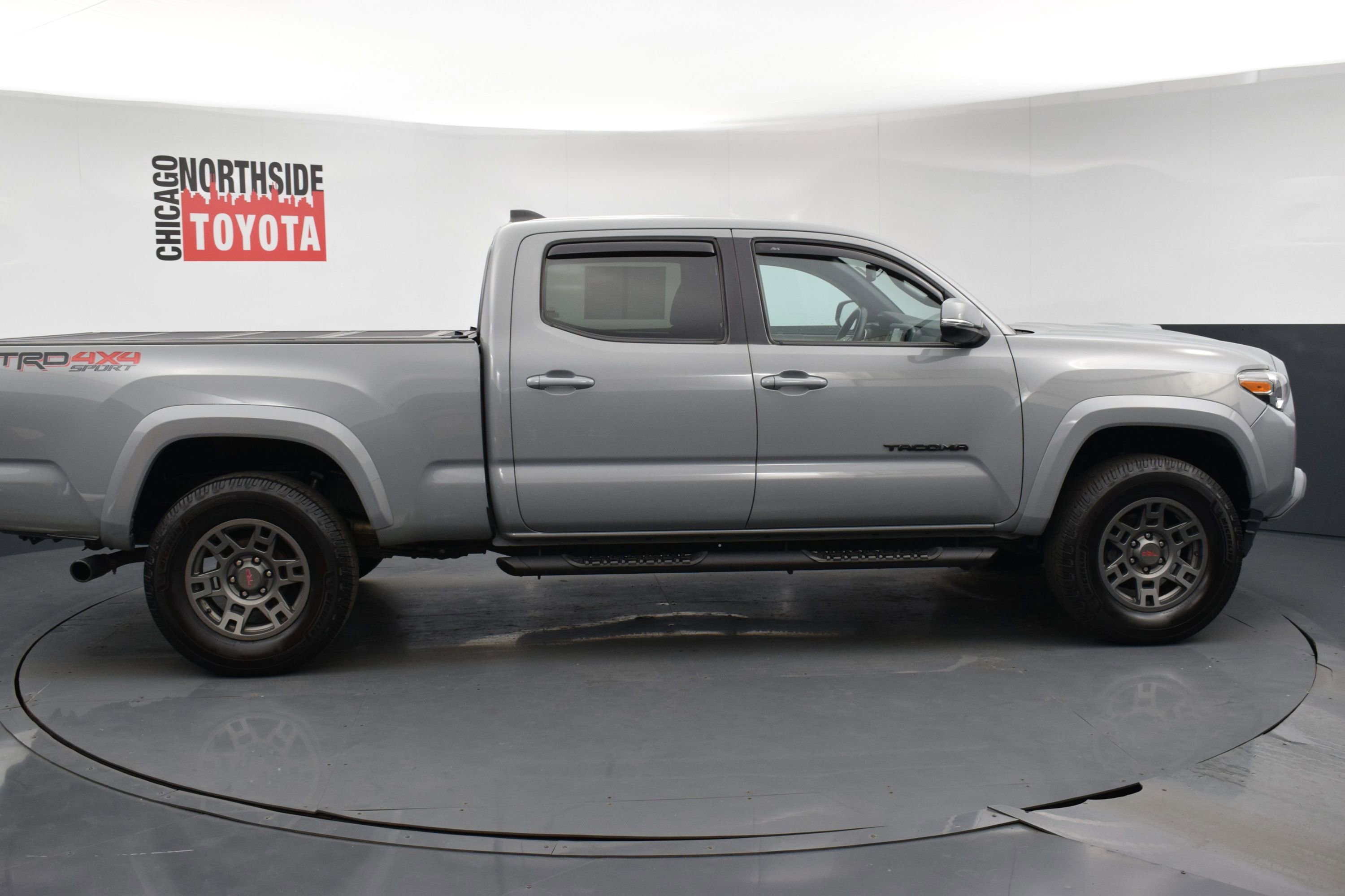 Used 2021 Toyota Tacoma TRD Sport w/ Technology Package image 5