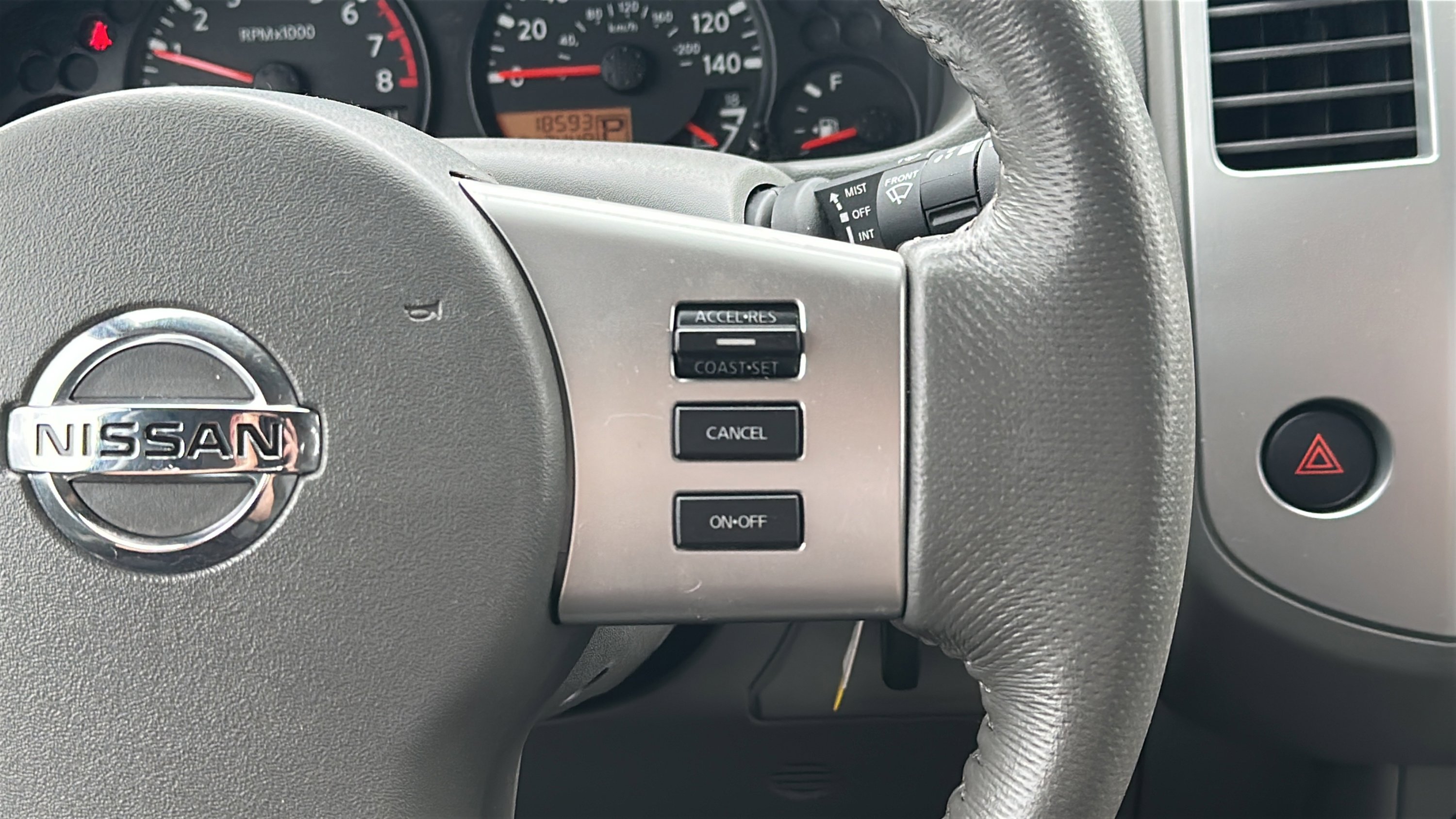 Used 2018 Nissan Frontier SV w/ Value Truck Package AWD/4WD image 12