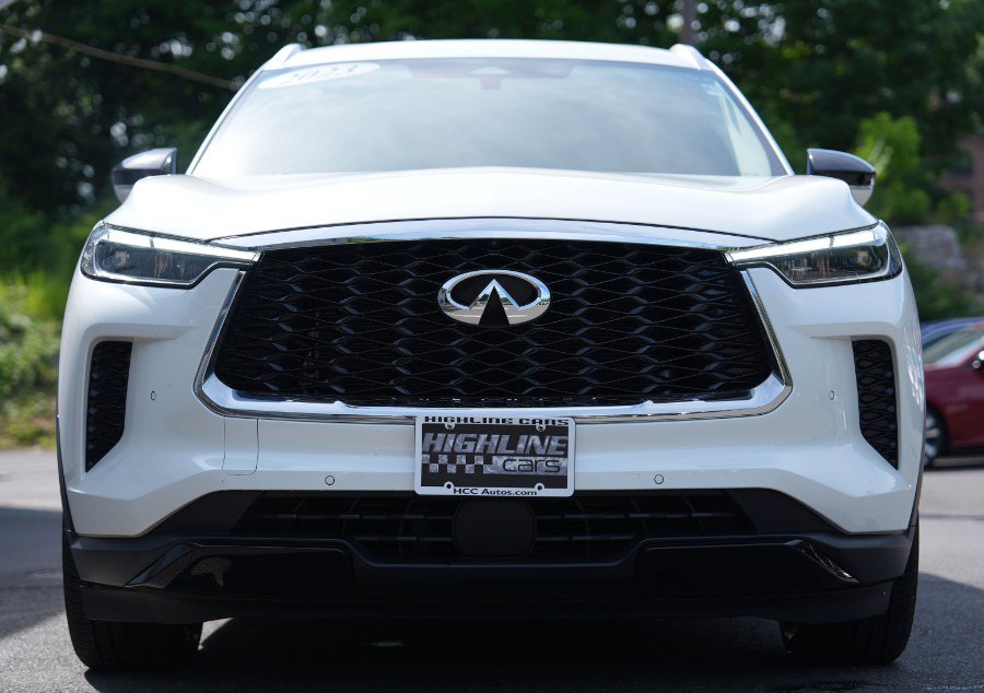 Used 2023 INFINITI QX60 Luxe w/ Cargo Package AWD/4WD image 10